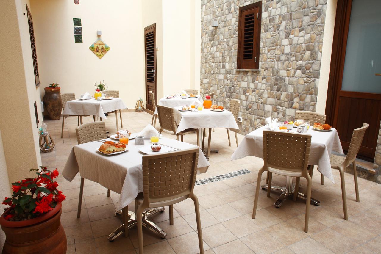 Ninni E Fede San Vito Lo Capo Exterior photo